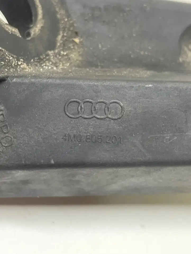 Audi Q7 4M (2015 - ) 4M0805201 Кронштейн панели радиатора — фото 4
