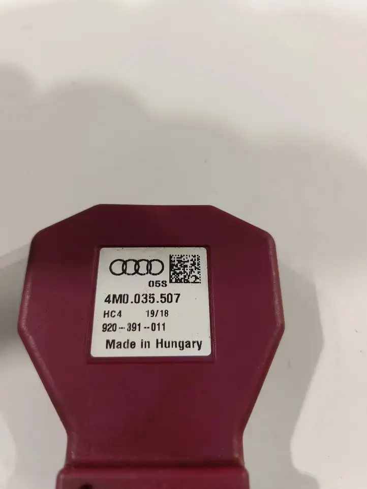 Audi Q7 4M (2015 - ) 4M0035507 Антенна Bluetooth — фото 3