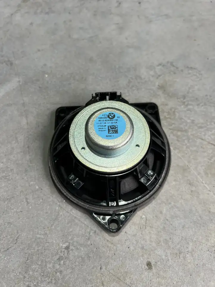 BMW 3 F30 F35 F31 (2012 - 2018) 9240641 Твитер передней двери — фото 2