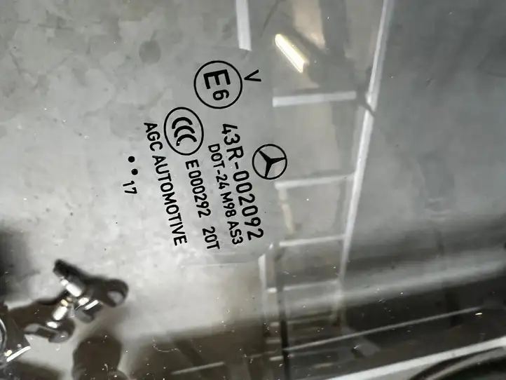 Mercedes-Benz GLC X253/C253 (2015 - ) A2537350500 Стекло задней двери — фото 3