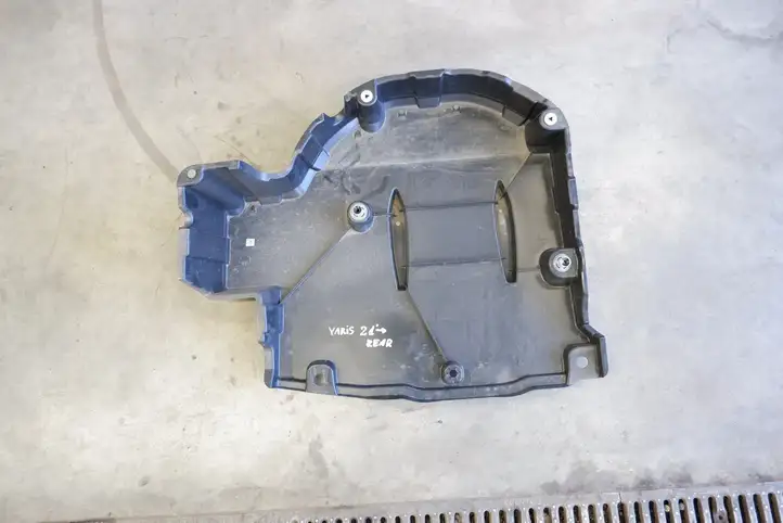 Toyota Yaris XP210 (2020 - ) 58415K0010 Защита топливного бака — фото 1
