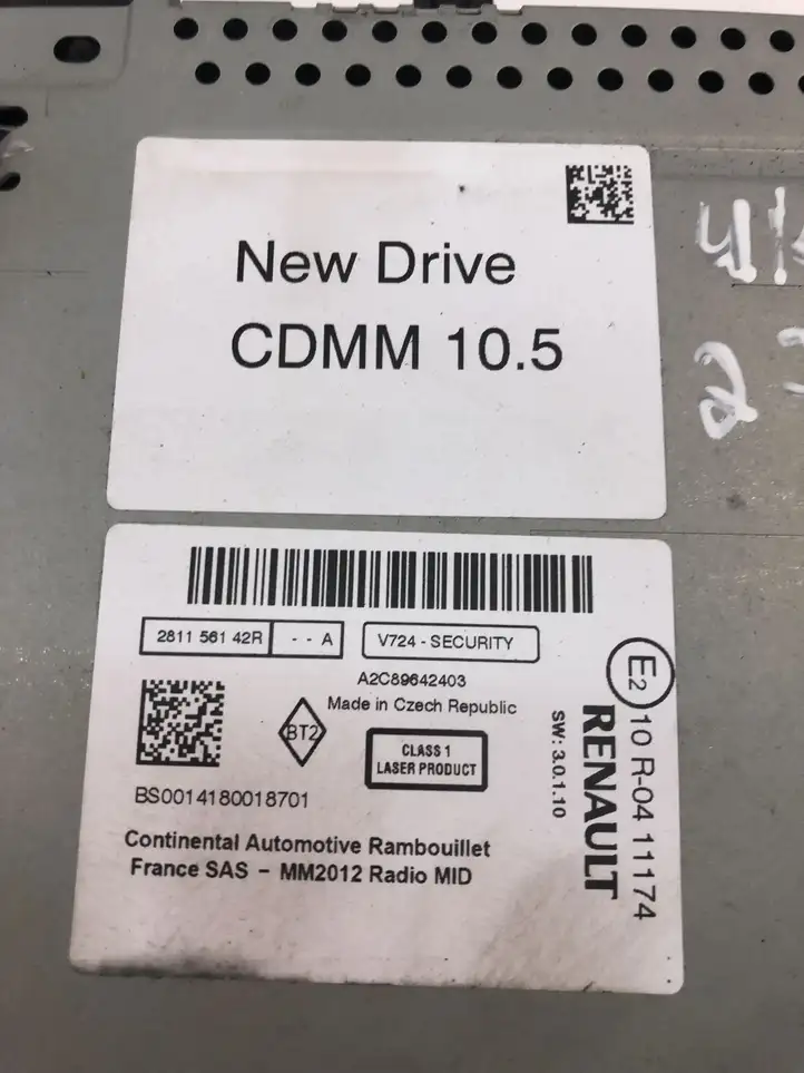 Renault Scenic III - Grand scenic III (2009 - 2016) 281156142R Магнитола / мультимедийная система — фото 4