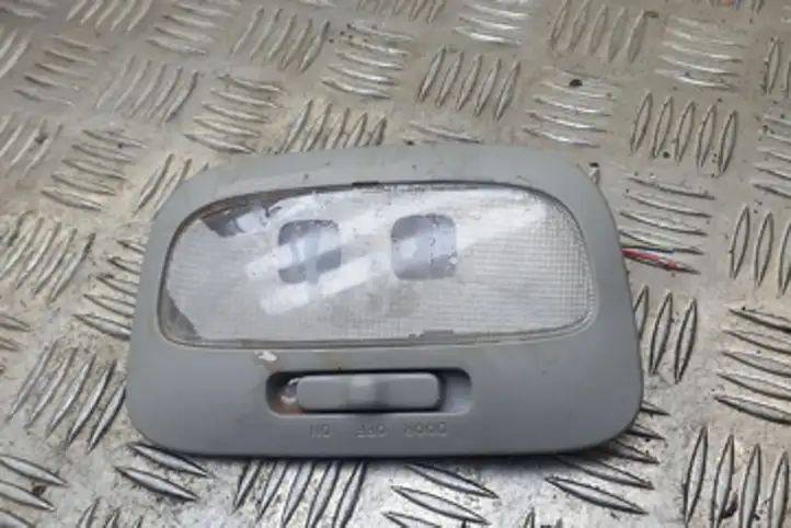 Toyota Yaris Verso (1999 - 2005) 9NP Передняя подсветка — фото 1