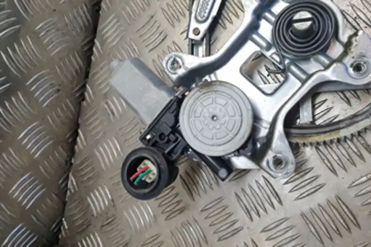 Toyota Yaris Verso (1999 - 2005) 8571052030 Электростеклоподъемник передний (комплект) — фото 2