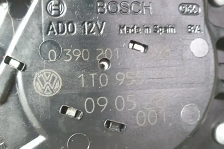 Volkswagen Touran I (2003 - 2010) 0390201598 Двигатель стеклоочистителя заднего стекла — фото 2