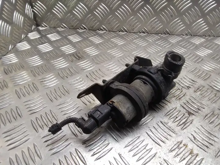 Volkswagen Sharan (2000 - 2003) 021959209 Электроциркуляционный насос — фото 2