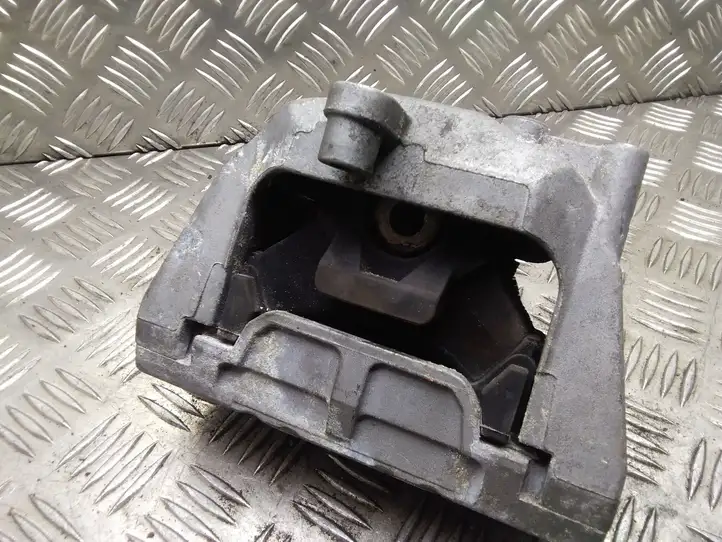 Audi A3/S3 8P (2004 - 2008) 1K0199262 Опора двигателя — фото 3