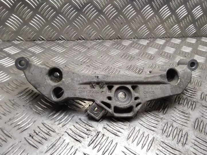 Mini One Cooper Coupe R56 (2004 - 2014) 22116772032 Кронштейн двигателя — фото 3