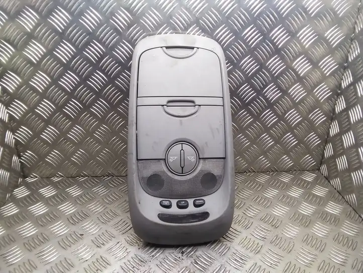 Kia Sorento (2002 - 2006) 0K53E51410 Передняя подсветка — фото 1