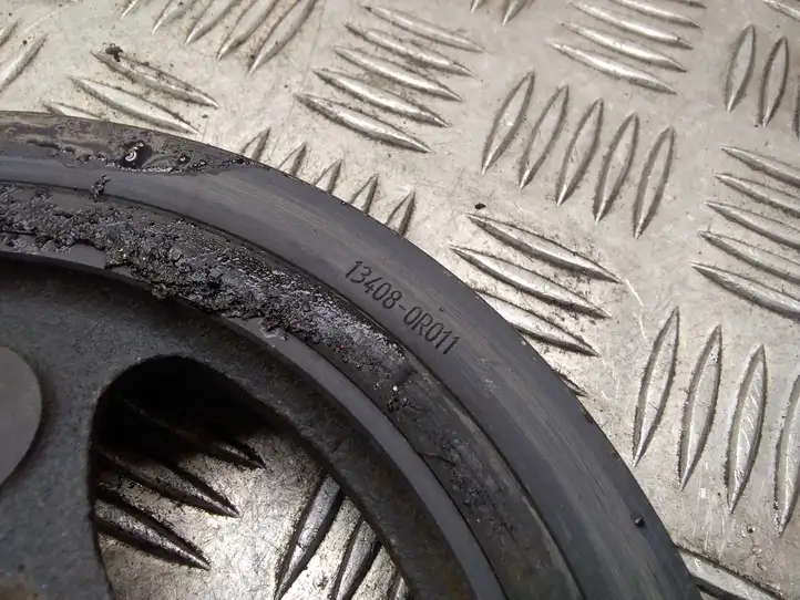 Toyota Corolla Verso AR10 (2004 - 2009) 134080R011 Шкив коленчатого вала — фото 3