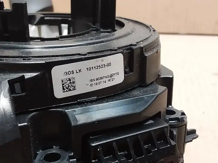 BMW 4 F32 F33 (2013 - 2017) 10112523 Контактное кольцо SRS — фото 3