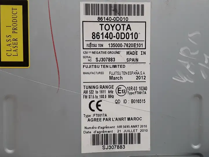 Toyota Yaris (2012 - 2014) 861400D010 Магнитола / мультимедийная система — фото 4