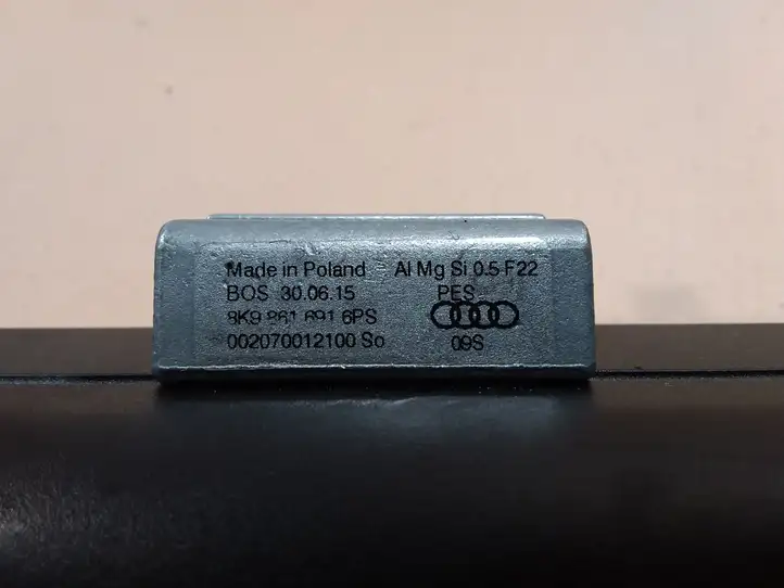 Audi A4 S4 B8 8K (2007 - 2011) 8K9861691 Шторка багажника (сетка) — фото 2