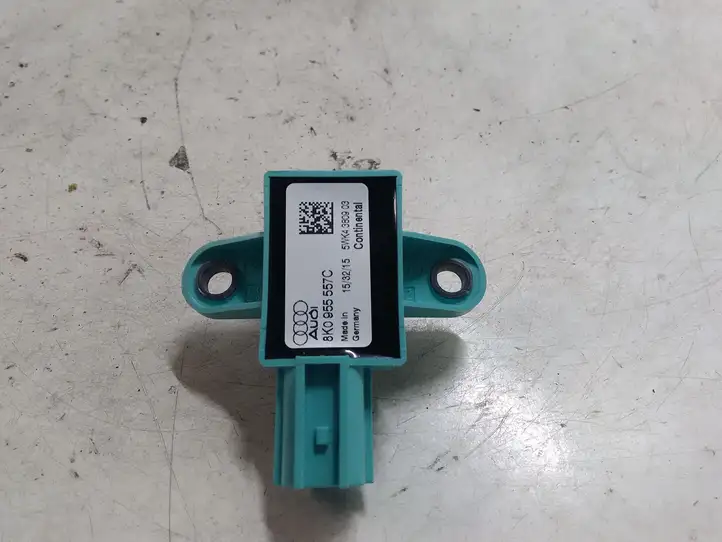 Audi A4 S4 B8 8K (2011 - 2015) 8K0955557C Датчик удара SRS — фото 1