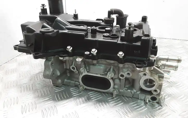 Toyota Yaris (2014 - 2019) 112100Q030 Головка блока цилиндров — фото 2