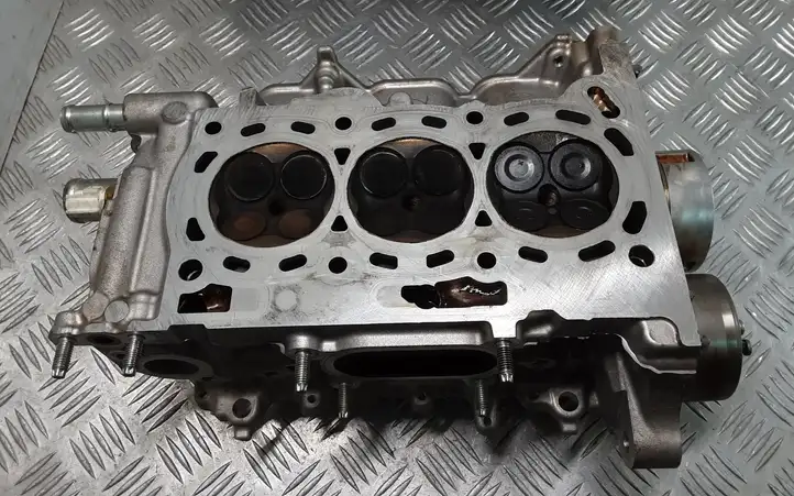 Toyota Yaris (2014 - 2019) 112100Q030 Головка блока цилиндров — фото 7