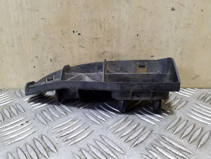 Toyota Corolla Verso AR10 (2004 - 2009) 525630F010 Кронштейн заднего бампера — фото 4