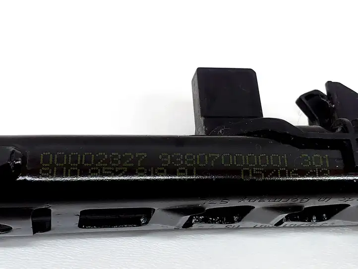 Skoda Rapid (NH) (2012 - 2019) 8V0857819 Электродвигатель регулировки ремня безопасности — фото 3