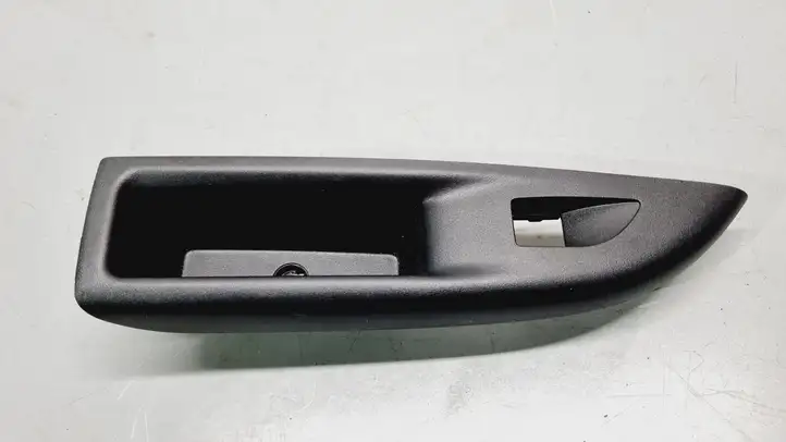 Opel Mokka B (2020 - ) 9835154080 Накладка кнопки стеклоподъемника — фото 1
