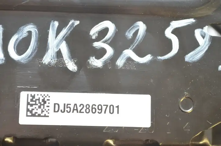 BMW i3 (2013 - ) 8780790 Кронштейн аккумулятора гибридного автомобиля — фото 6