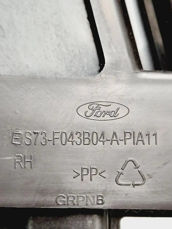 Ford Mondeo MK V (2014 - ) ES73F043B04APIA11 Центральная консоль — фото 4