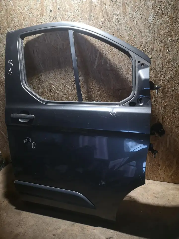 Ford Transit Custom (2014 - ) Дверь — фото 1