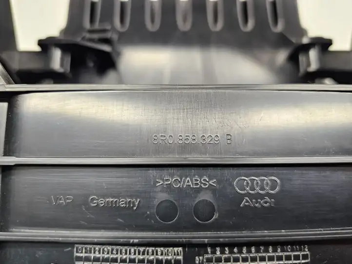 Audi Q5 SQ5 (2008 - 2012) 8R0864981C Ящик центральной консоли — фото 2
