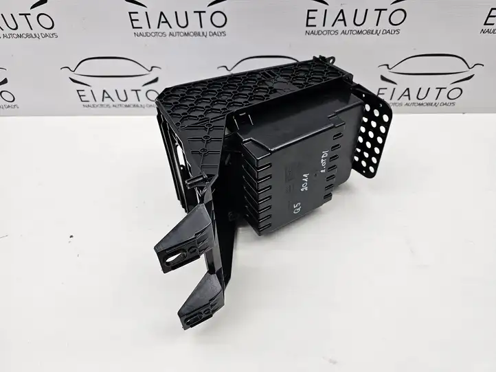 Audi Q5 SQ5 (2008 - 2012) 8R0864981C Ящик центральной консоли — фото 5
