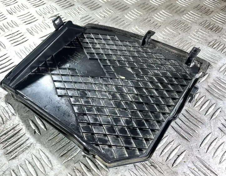 Volvo V60 (2013 - 2018) 31353766 Крышка ящика аккумулятора — фото 3