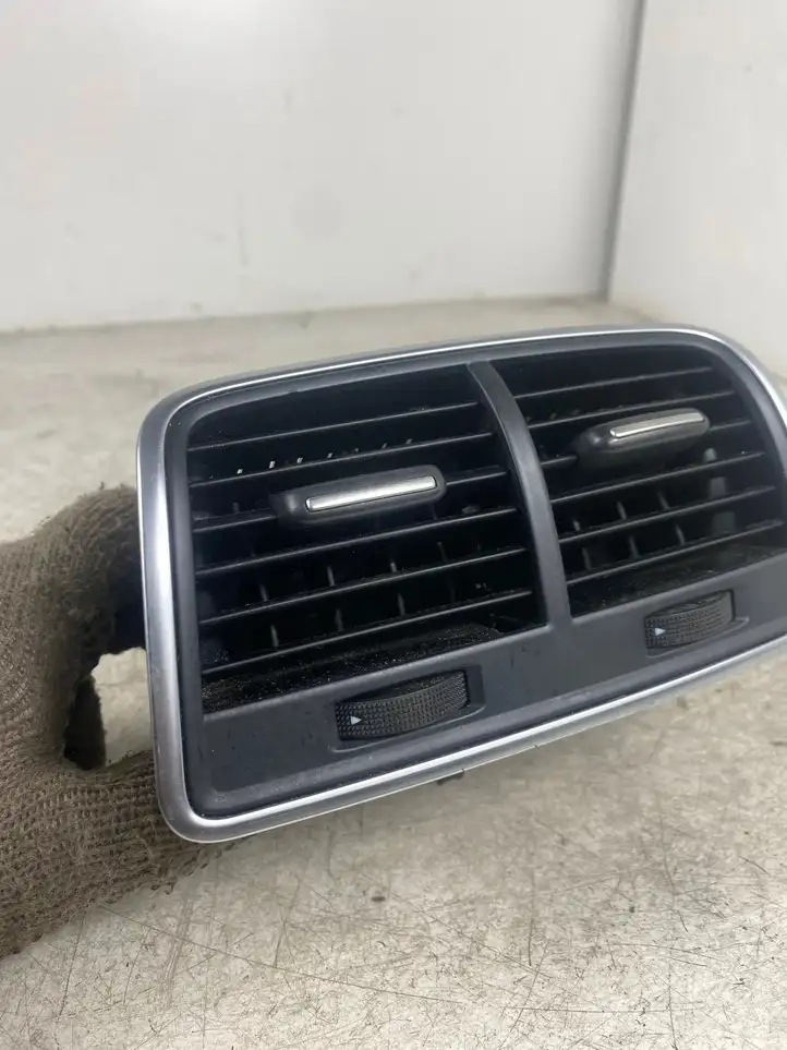 Audi A6 C7 (2011 - 2014) 4G0819203 Задний воздушный дефлектор — фото 2