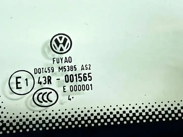 Volkswagen Golf VII (2013 - 2019) 5G0845412E Треугольное стекло кузова — фото 3