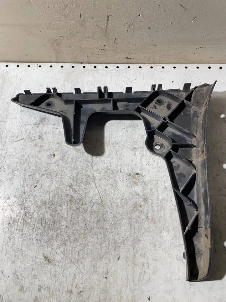 Audi A6 S6 C6 4F (2004 - 2008) 4F9807454 Кронштейн заднего бампера — фото 2
