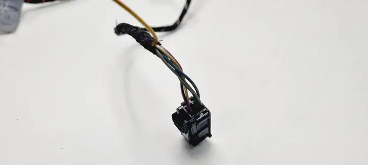 Renault Megane II (2002 - 2005) 031032C Прочая электропроводка — фото 4