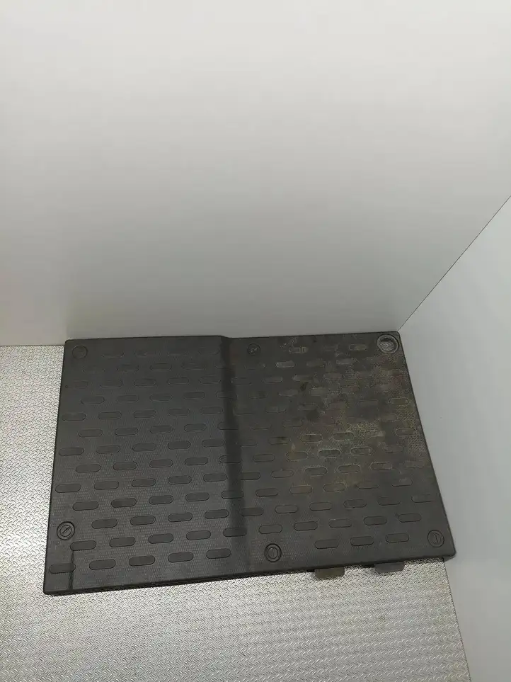 Fiat Ducato (2014 - ) 1308522070 Крышка ящика аккумулятора — фото 1