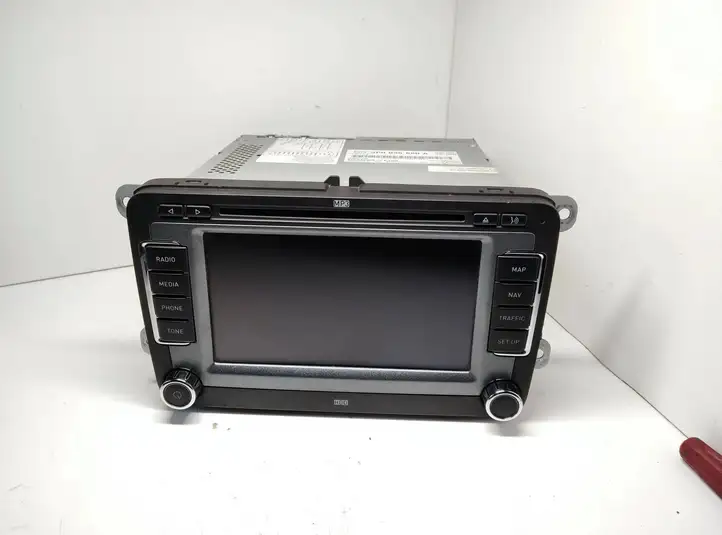Seat Altea XL (2004 - 2015) 5P0035680A Магнитола / мультимедийная система — фото 1