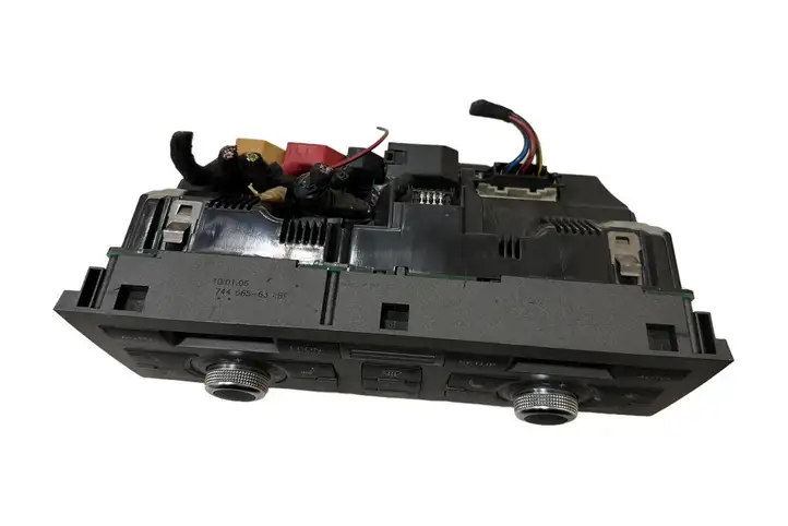 Audi A6 S6 C6 4F (2004 - 2008) 4F1820043S Блок управления климат-контролем — фото 5