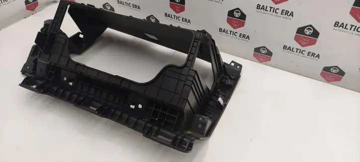 Kia Stinger (2017 - ) 84541J5000 Рамка бардачка — фото 2