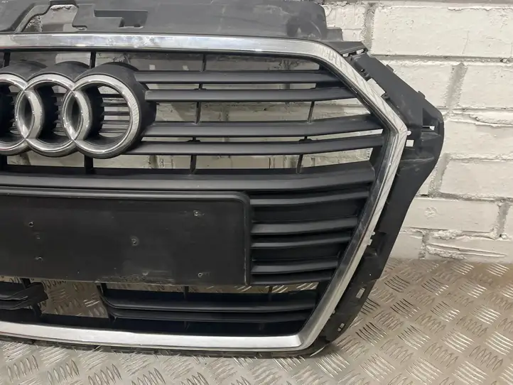 Audi A3/S3 8V (2016 - 2020) 8V3853651AB Передняя решетка — фото 5