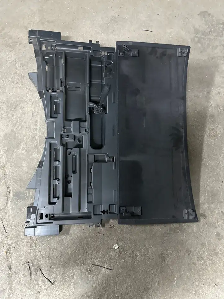 Audi A4 S4 B9 (2015 - 2019) 8W9861486A Ящик для инструментов — фото 2