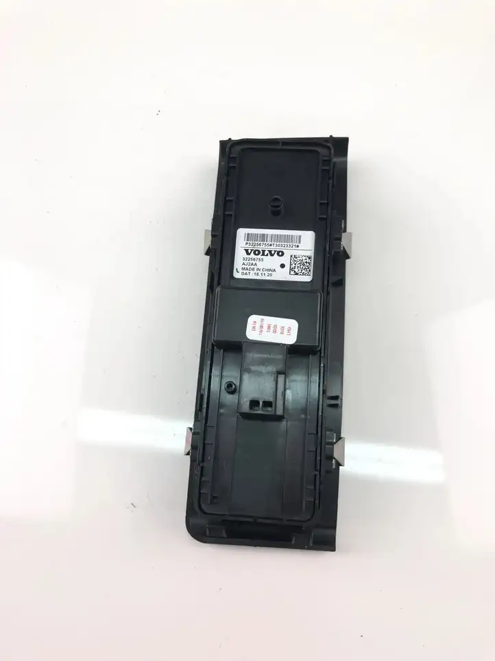 Volvo XC40 (2017 - ) 32256755 Кнопка стеклоподъемников — фото 3