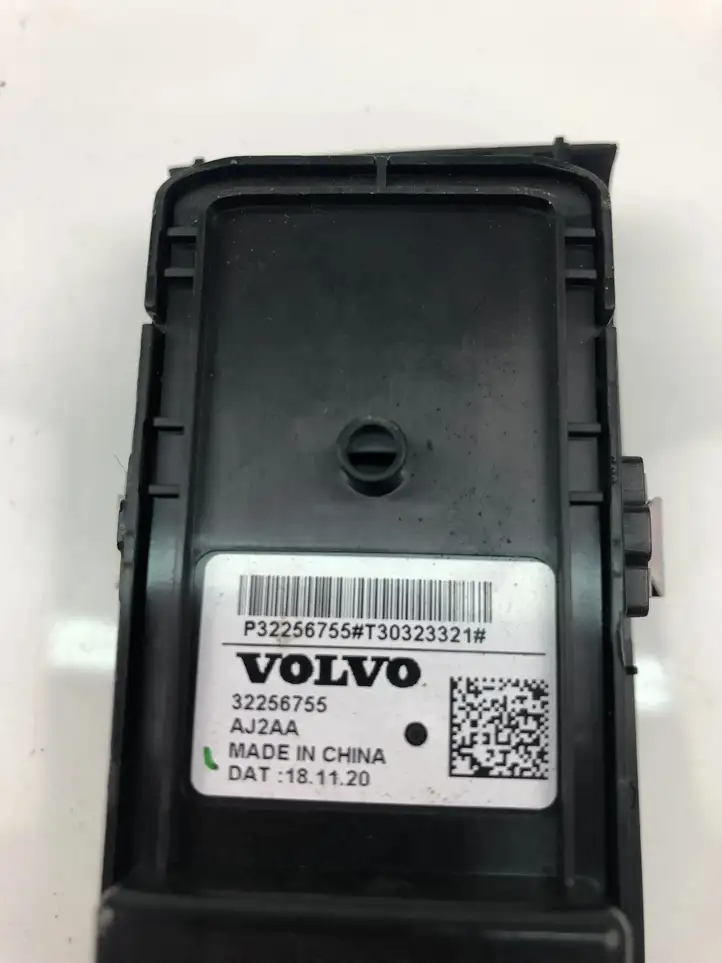 Volvo XC40 (2017 - ) 32256755 Кнопка стеклоподъемников — фото 4