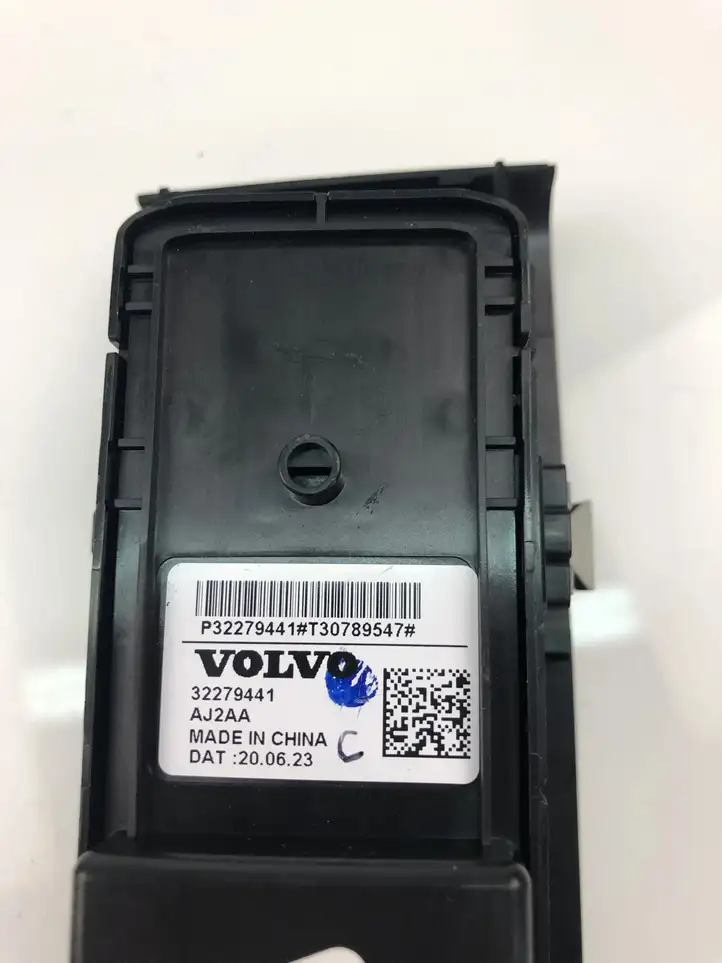Volvo XC40 (2017 - ) 32279441 Кнопка стеклоподъемников — фото 4
