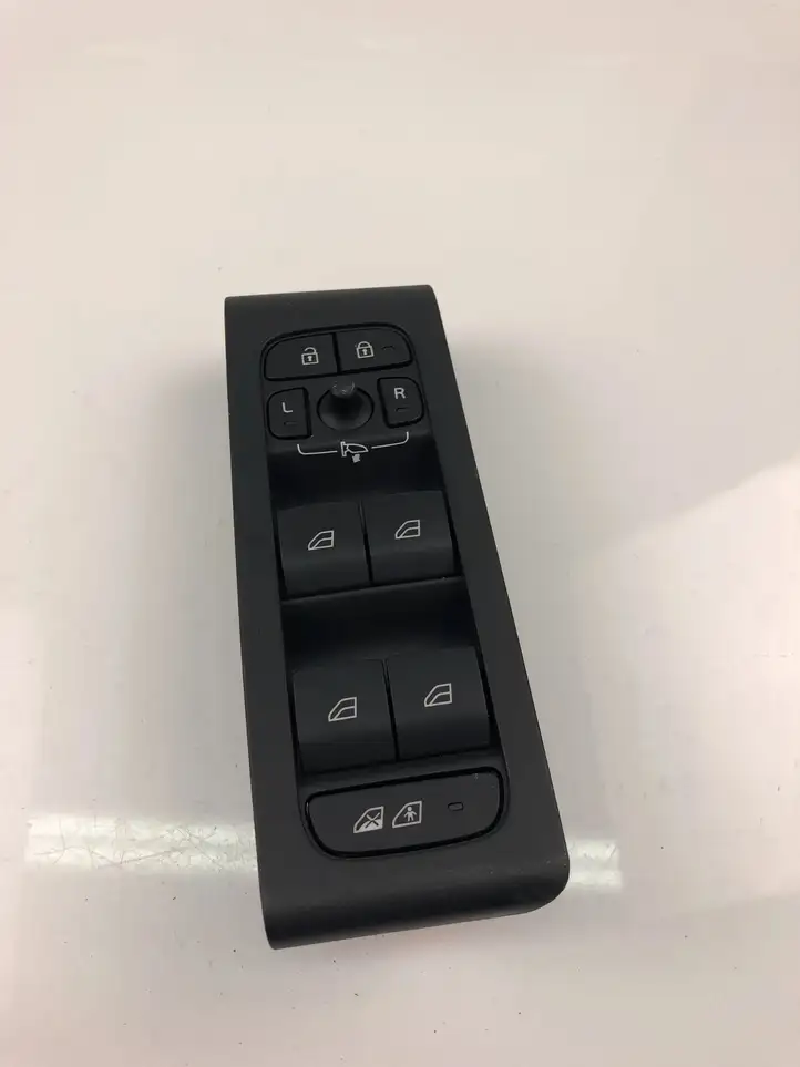 Volvo XC40 (2017 - ) 32279441 Кнопка стеклоподъемников — фото 1