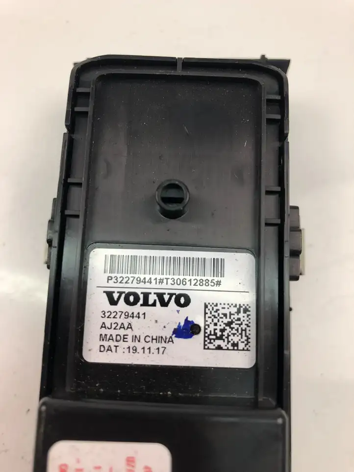 Volvo XC40 (2017 - ) 32279441 Кнопка стеклоподъемников — фото 4