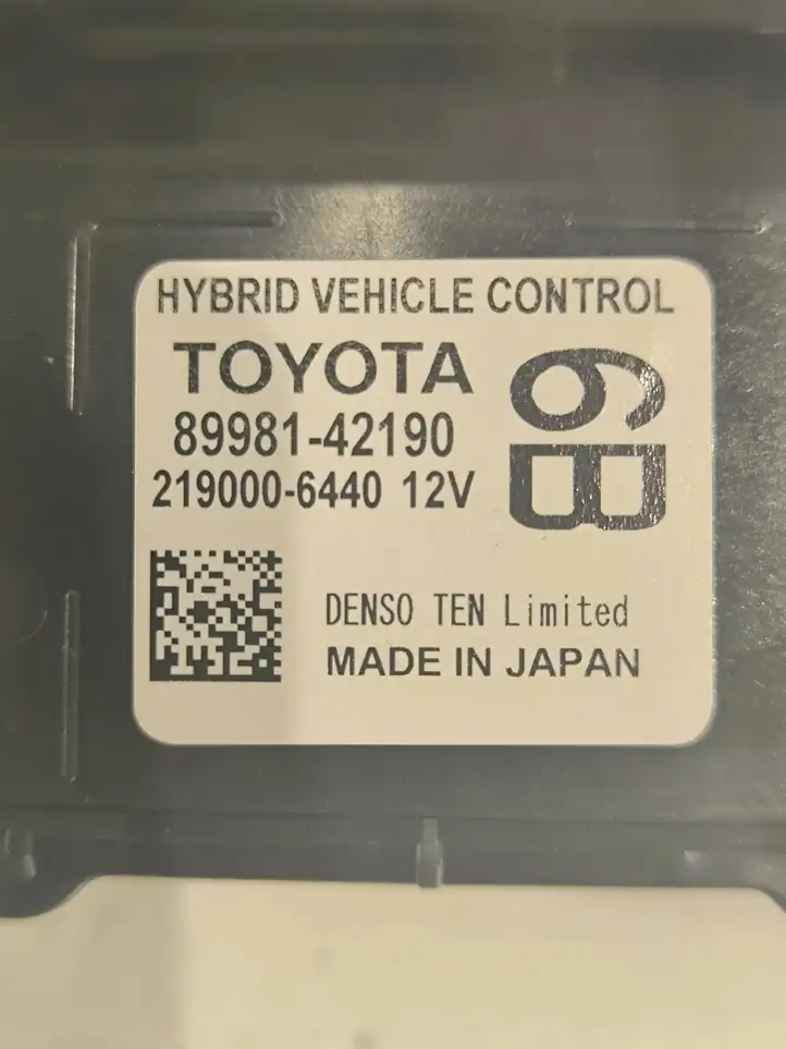 Toyota RAV 4 (XA50) (2018 - ) 8998142190 Прочие блоки управления — фото 4