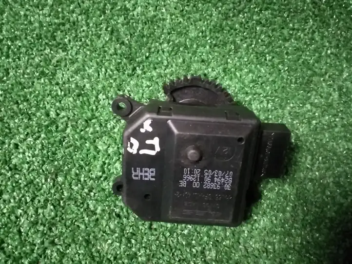 Seat Ibiza III (6L) (2002 - 2008) 309368280BE Двигатель задвижки потока воздуха — фото 1