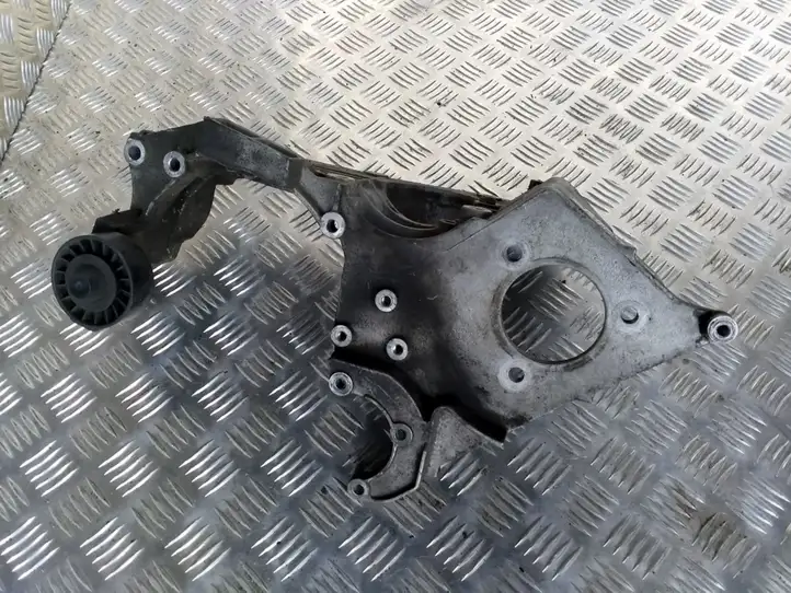 Skoda Octavia Mk1 (1U) (1996 - 2004) 038903113H Кронштейн двигателя — фото 1