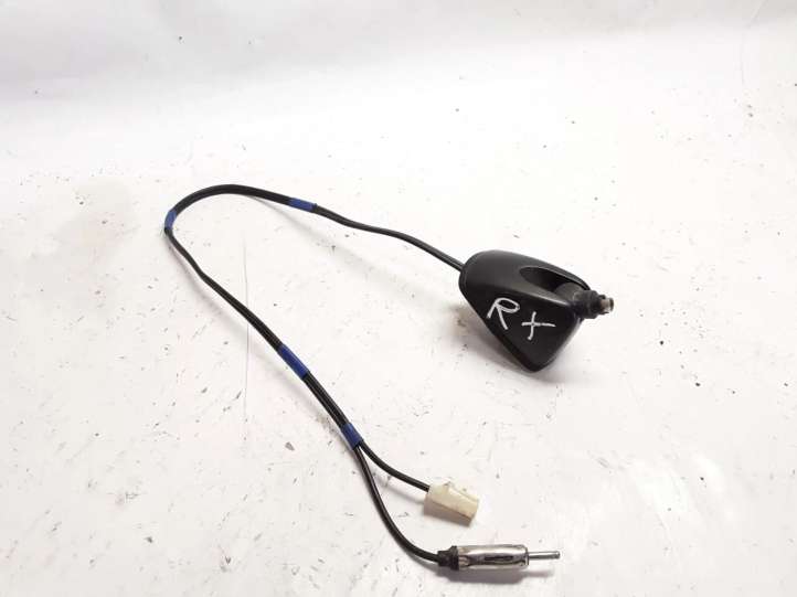 V300919E Lexus RX 300 Radio antena