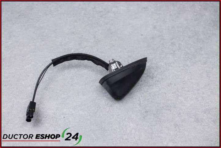 AM5T18828CD Ford C-MAX II Radio antena