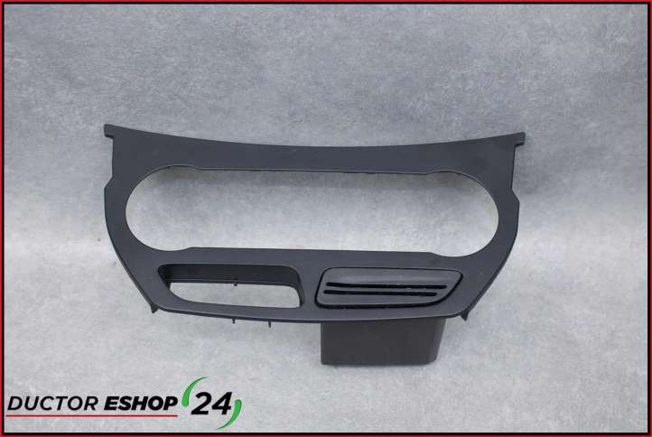 AM5118522BDW Ford C-MAX II Kita panelės detalė